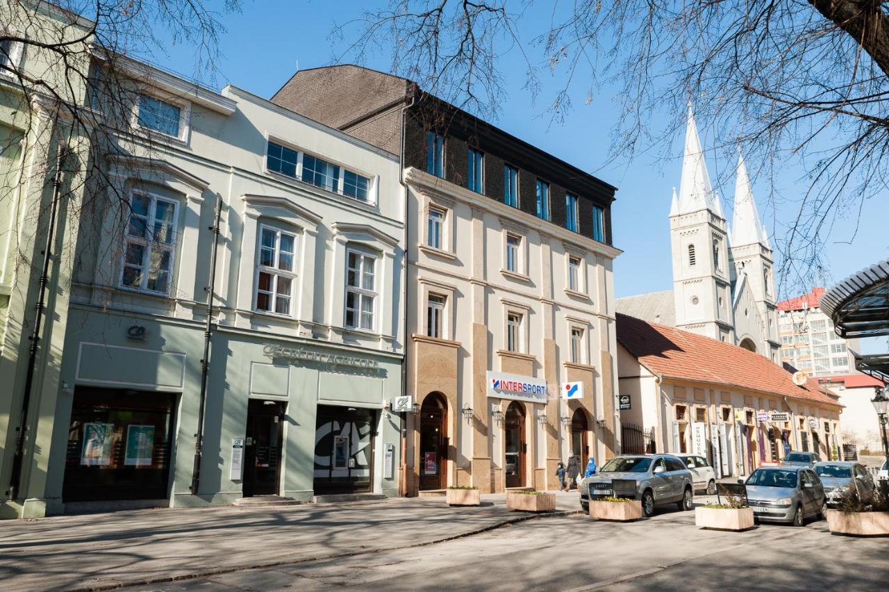 Hotel Forum Garni Subotica Zewnętrze zdjęcie